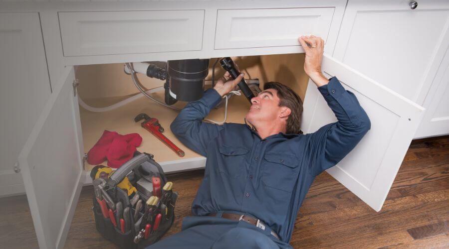 Expert burst pipe repair services in Lenox, MO